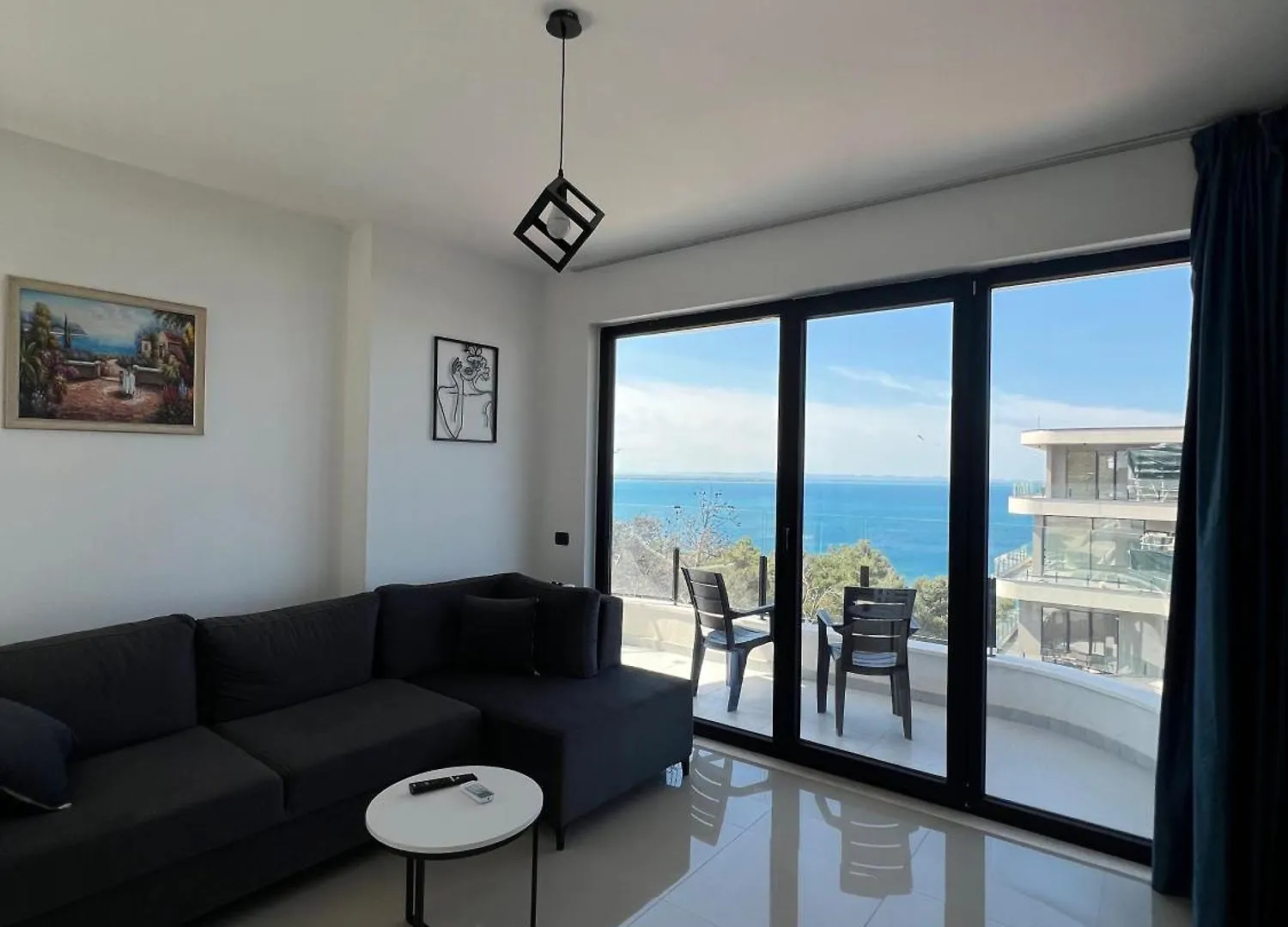 Eg Apartments Shëngjin