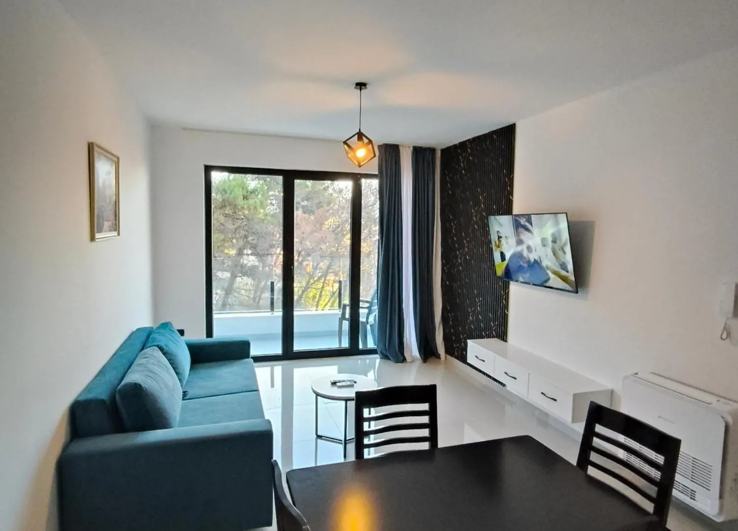 Eg Apartments Shëngjin