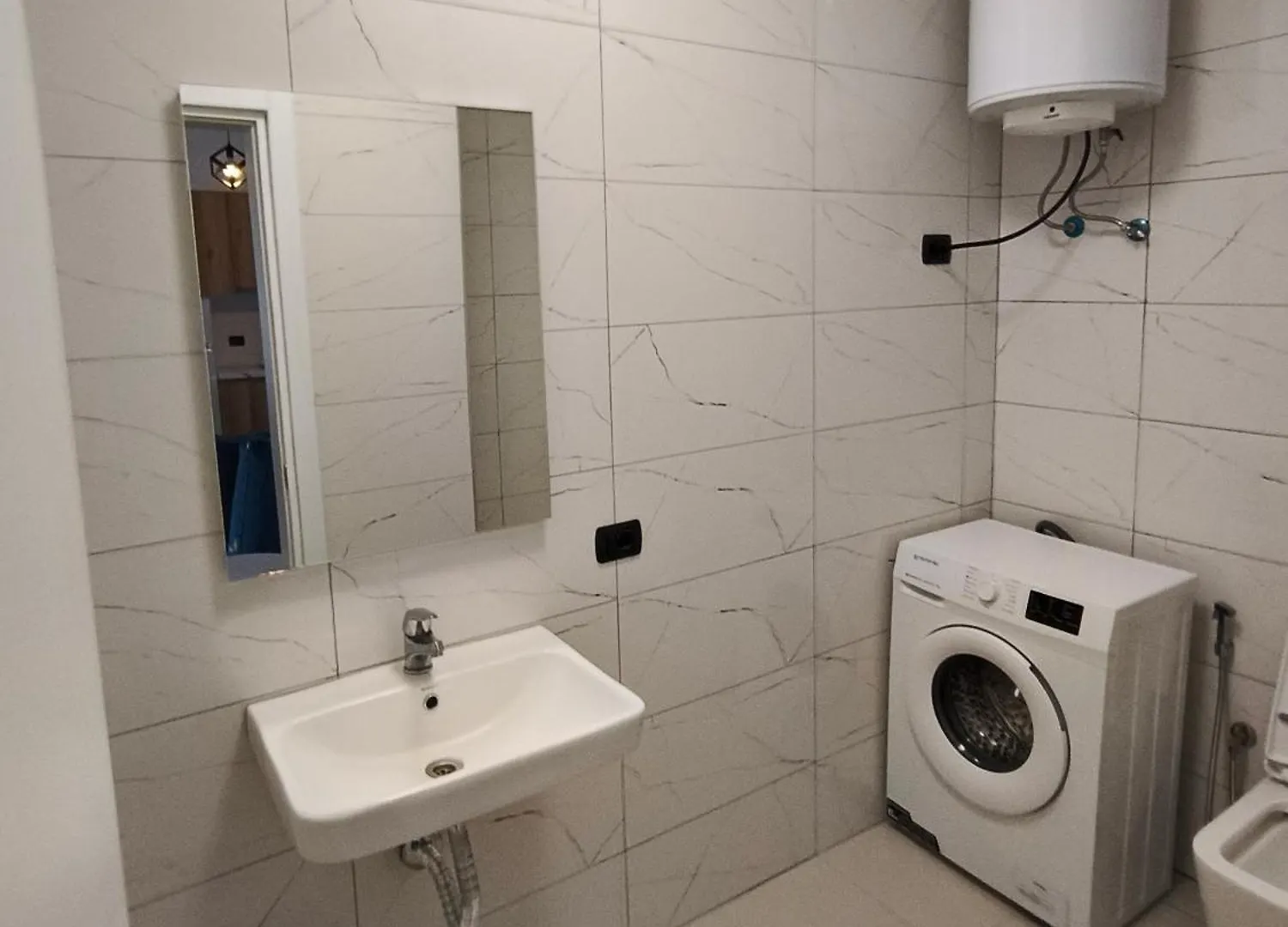 Eg Apartments Shëngjin