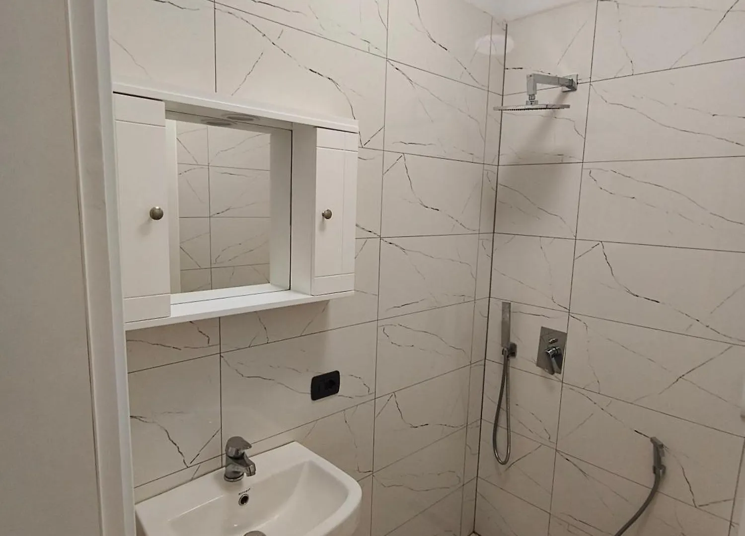 Eg Apartments Shëngjin