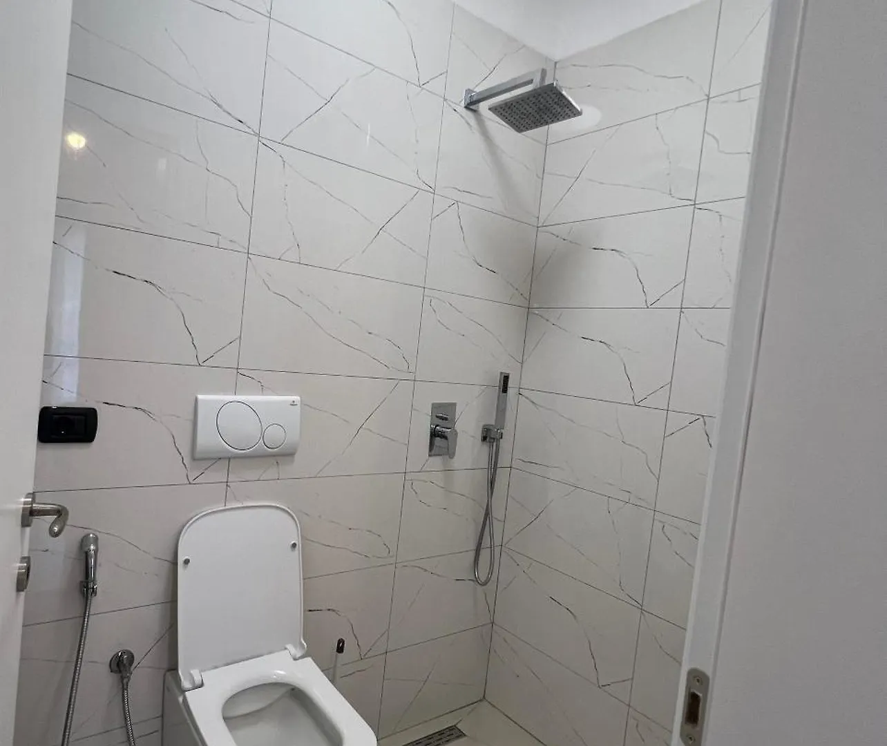 Eg Apartments Shëngjin 0*,  Albânia