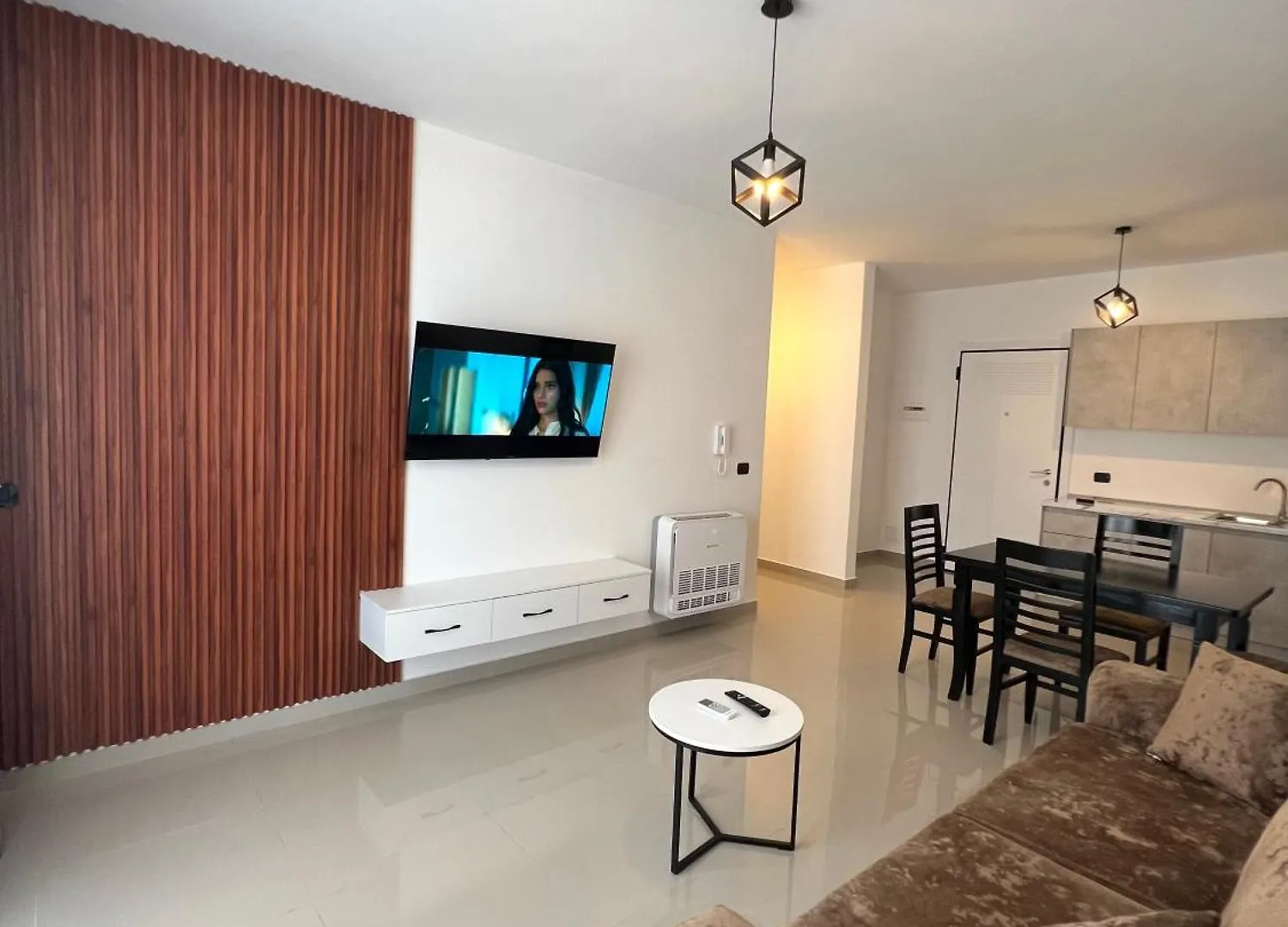 Eg Apartments Shëngjin