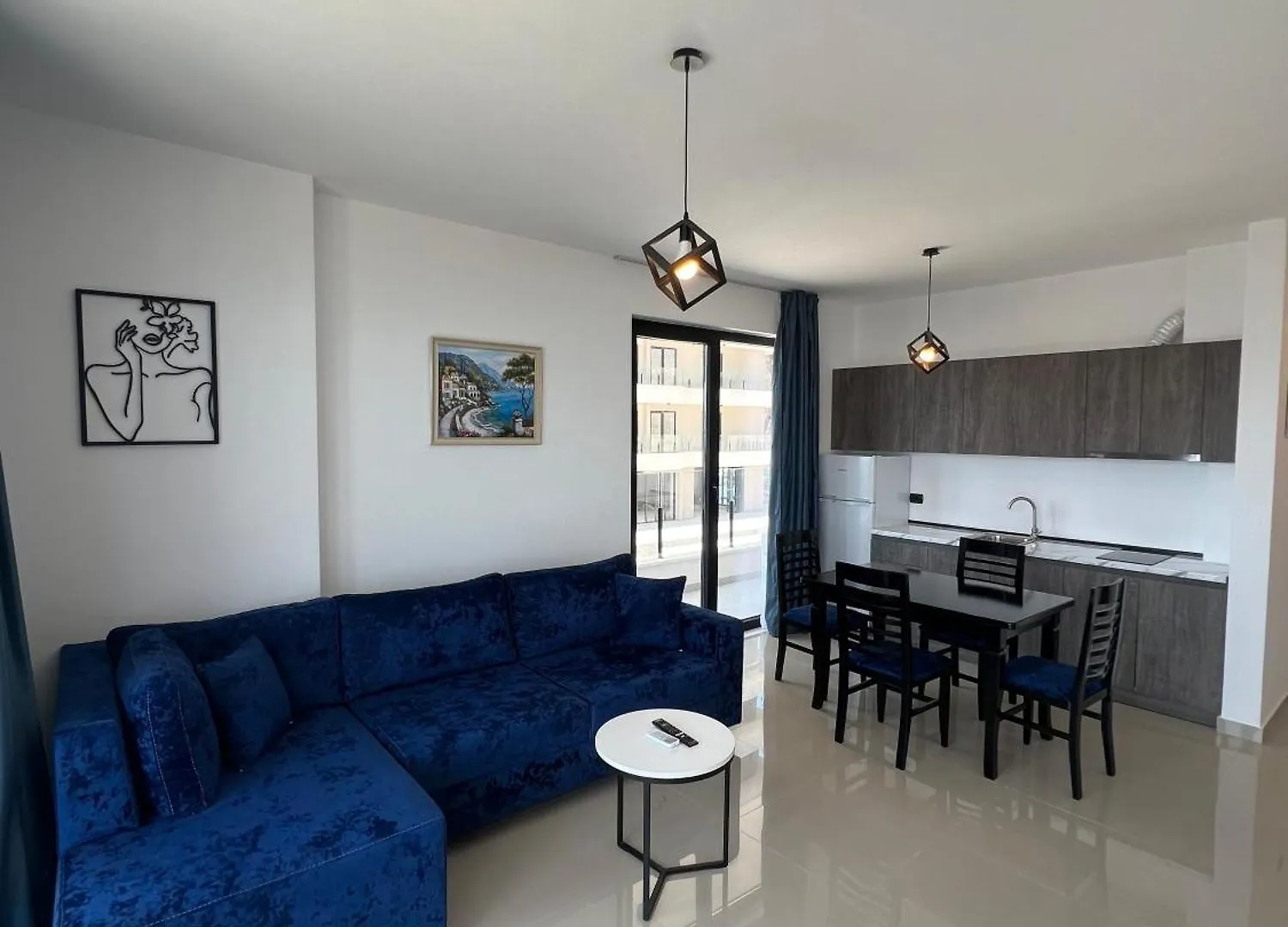 Eg Apartments Shëngjin